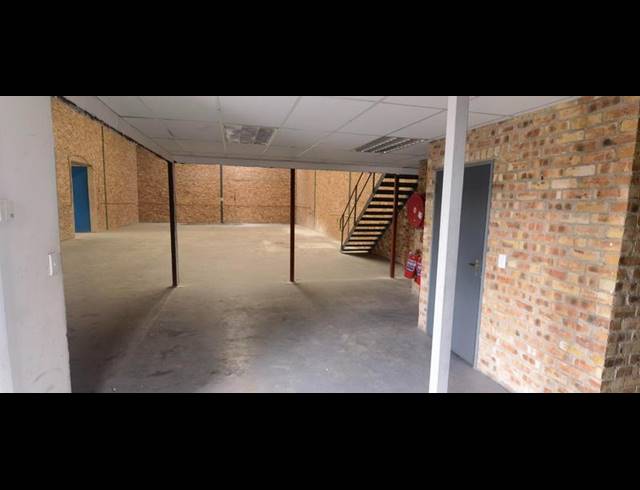 INDUSTRIAL PROPERTY TO RENT IN N4 GATEWAY INDUSTRIAL PARK